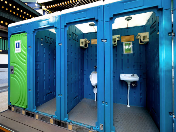Porta potty delivery and setup in Broad Brook, CT